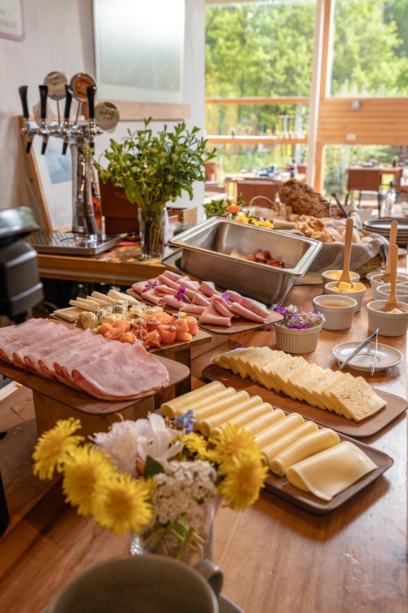 Hotel Patagonia House Coyhaique Bagian luar foto