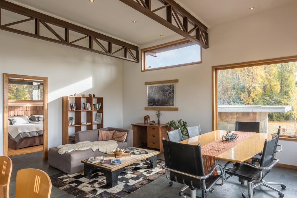 Hotel Patagonia House Coyhaique Bagian luar foto